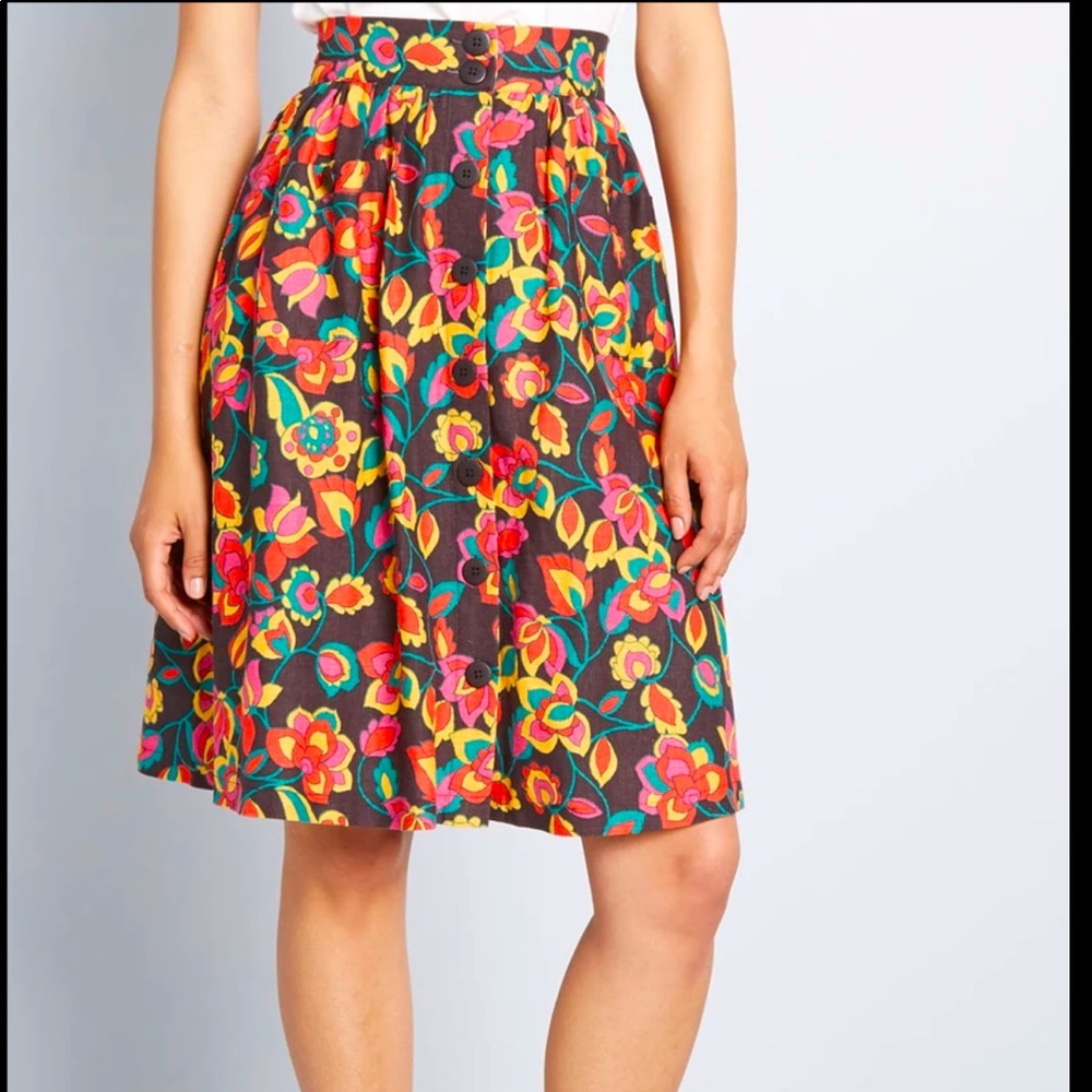 Mod cloth midi skirt